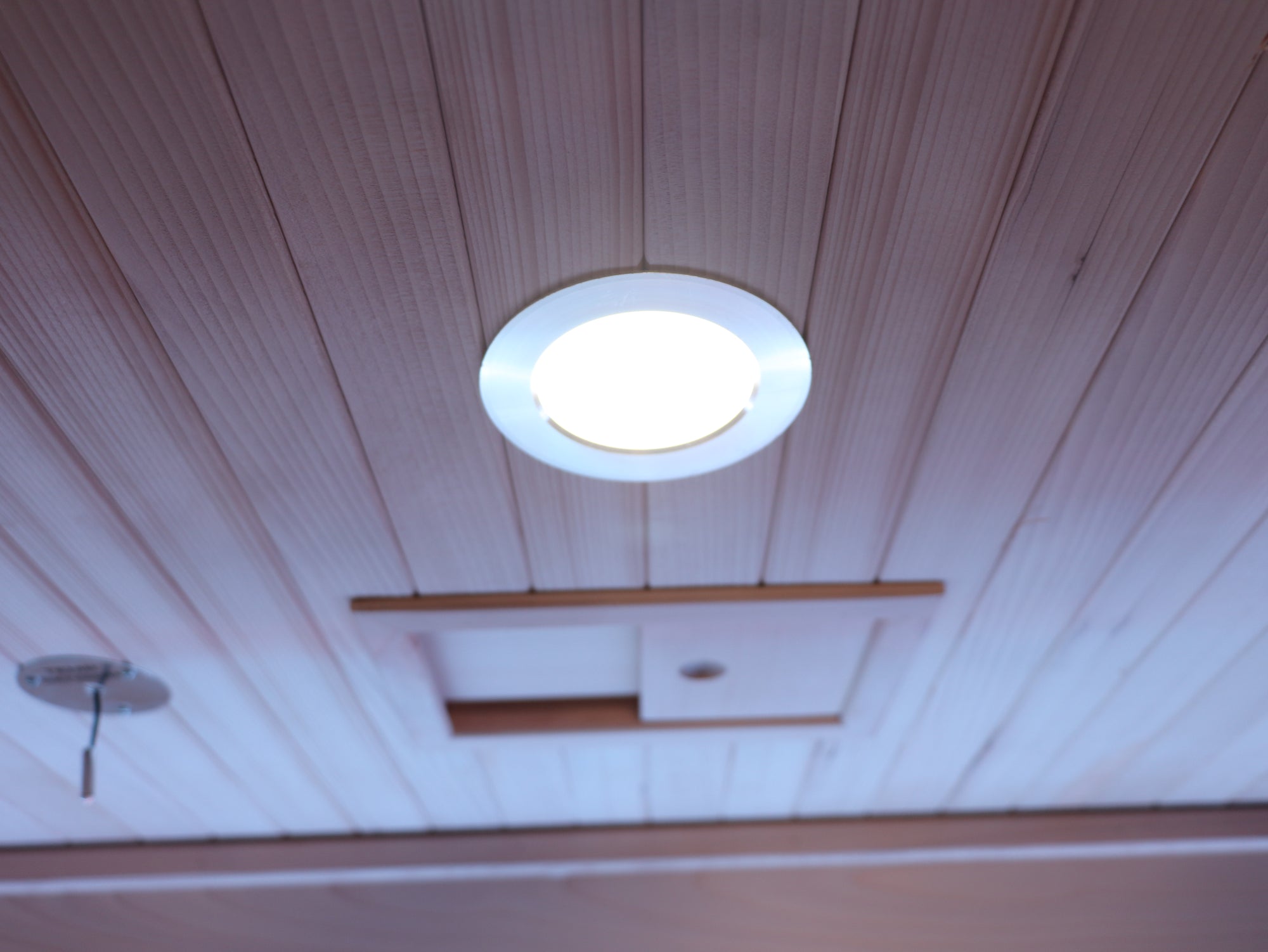 Indoor Sauna with Low-EMF Infrared Panels for 3-4 People