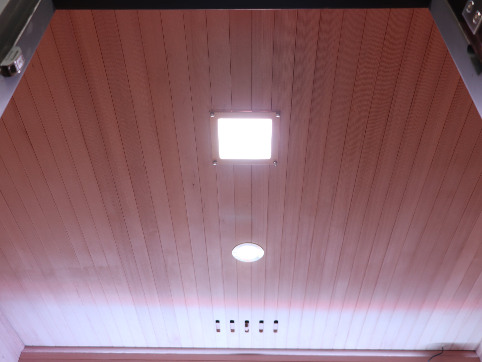 Outdoor Sauna with Low-EMF Infrared Panel Heaters for 3-4 People