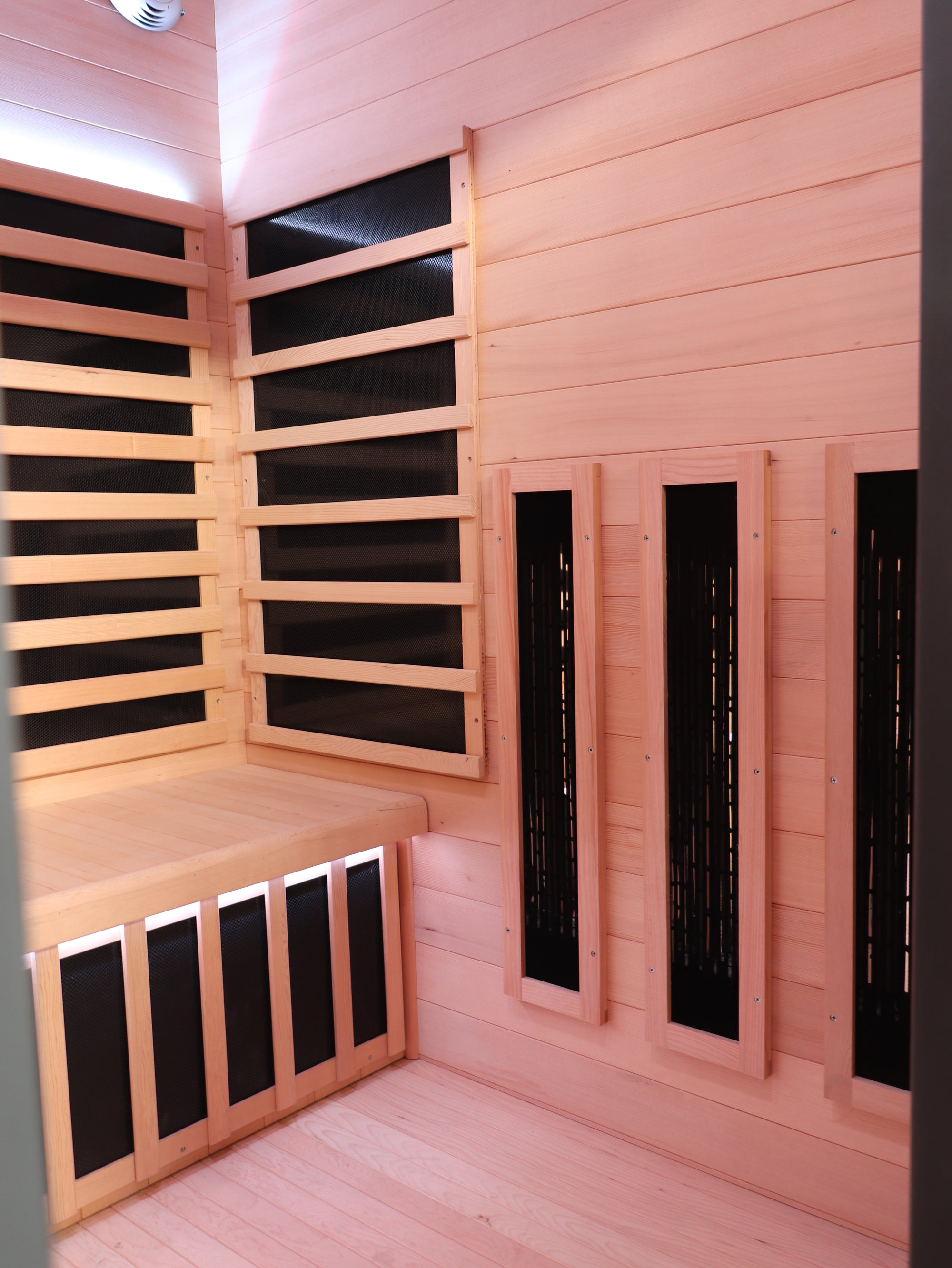 Outdoor Sauna with Low-EMF Infrared Panel Heaters for 3-4 People