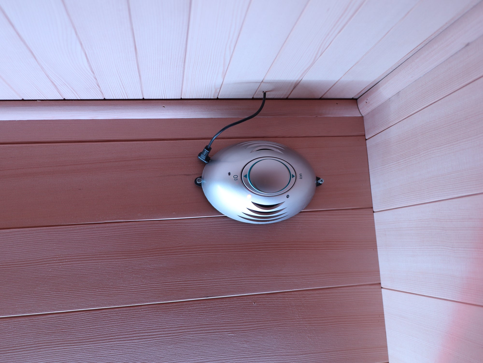 Outdoor Sauna with Low-EMF Infrared Panel Heaters for 3-4 People