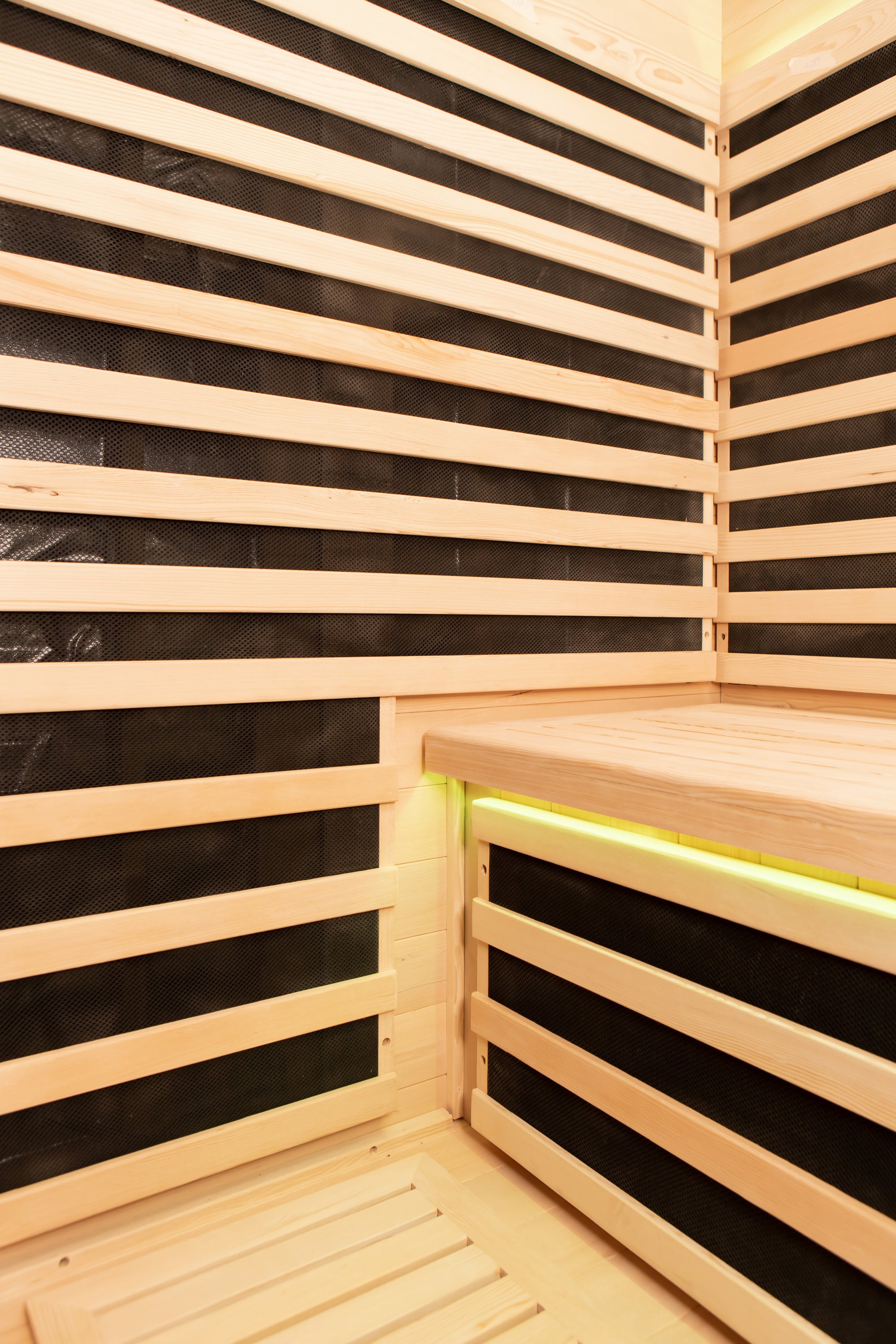 Indoor Sauna with Low-EMF Infrared Panels for 1-2 People