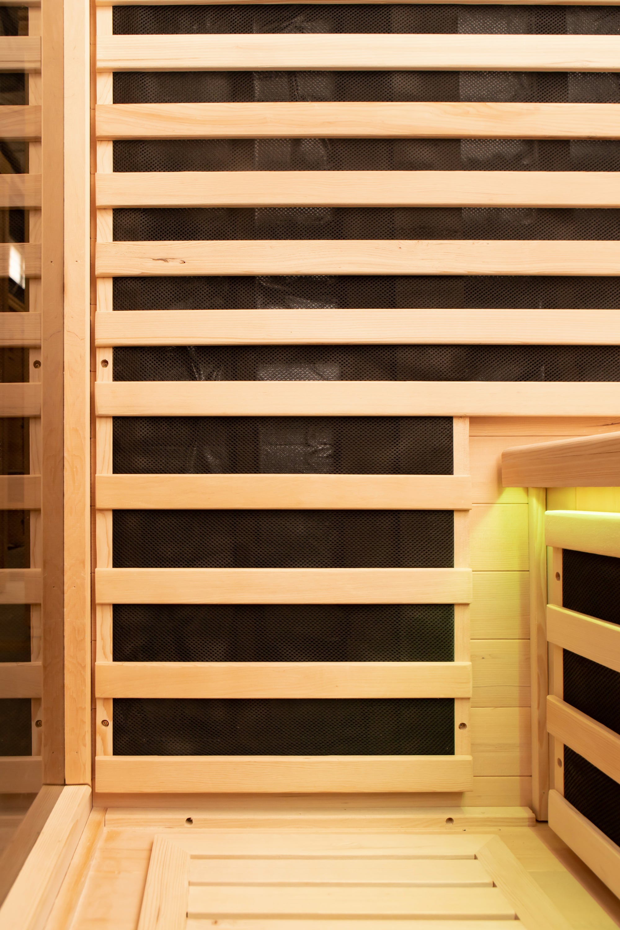 Indoor Sauna with Low-EMF Infrared Panels for 1-2 People