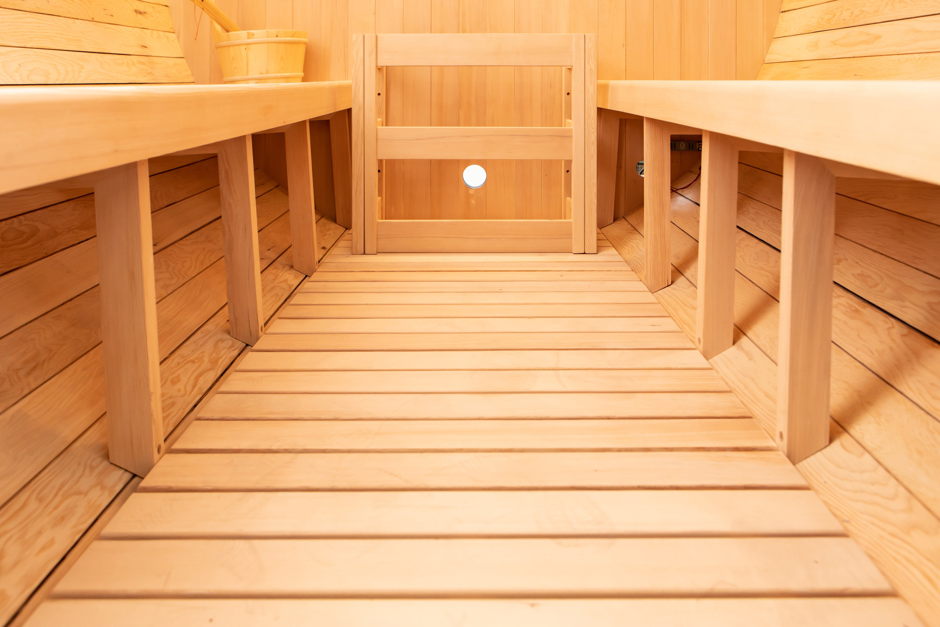 'Shadow Wood' 6 Person Outdoor Black Barrel Sauna - Shou Sugi Ban (Charred Siding) - June 2026 Shipping