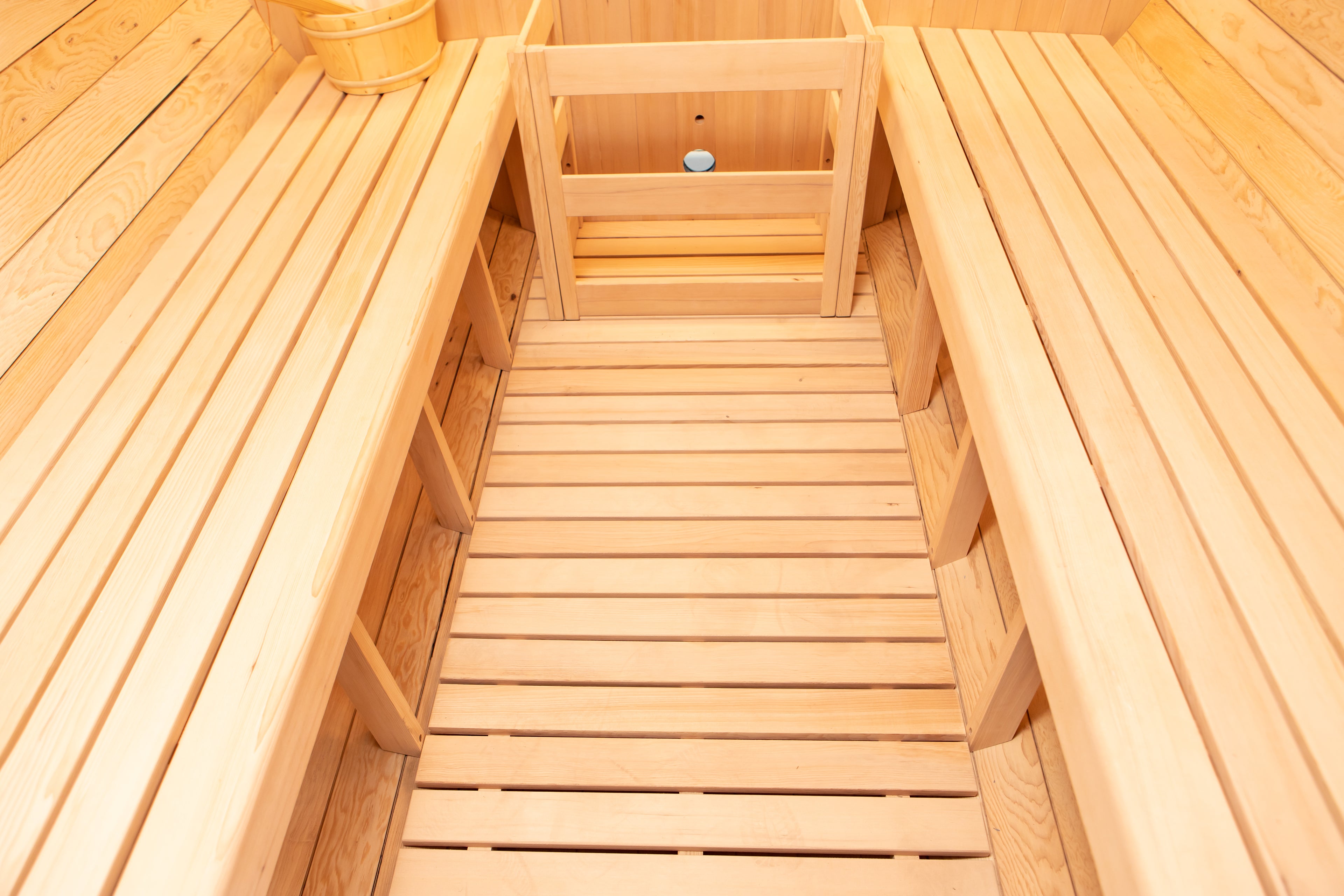 'Shadow Wood' 6 Person Outdoor Black Barrel Sauna - Shou Sugi Ban (Charred Siding) - June 2026 Shipping